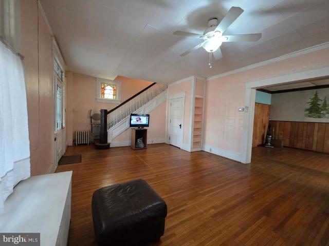 House for sale in Berkeley Springs, West Virginia