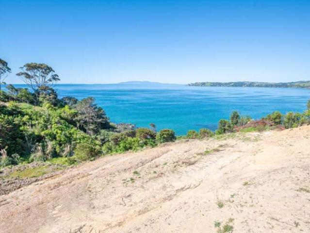 Land for sale in Omiha