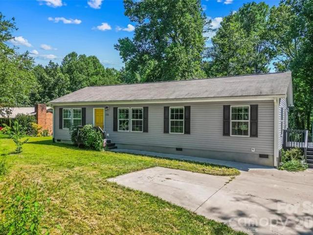 House for sale in Fletcher, North Carolina