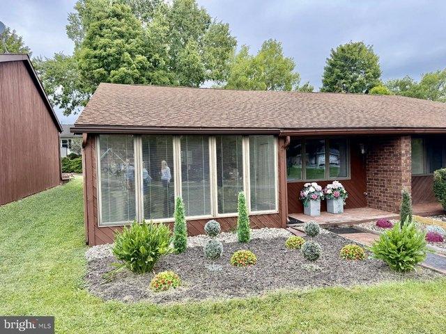 Townhouse for sale in Chambersburg, Pennsylvania