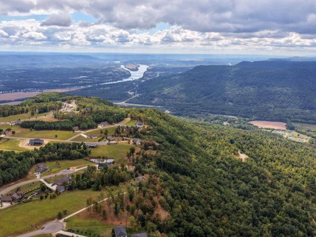Land for sale in Jasper, East Tennessee