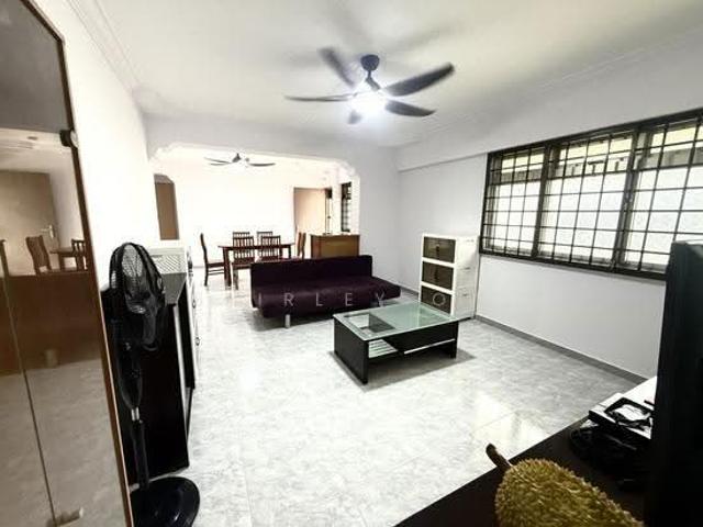 Apartment for rent in Tampines East, Singapore