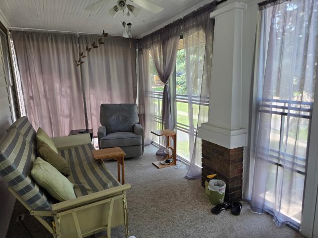 House for sale in Whiteside, Illinois