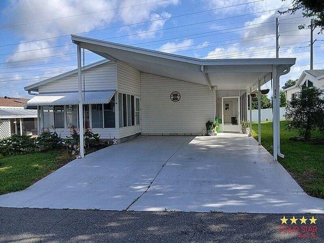 House for sale in Debary, Florida