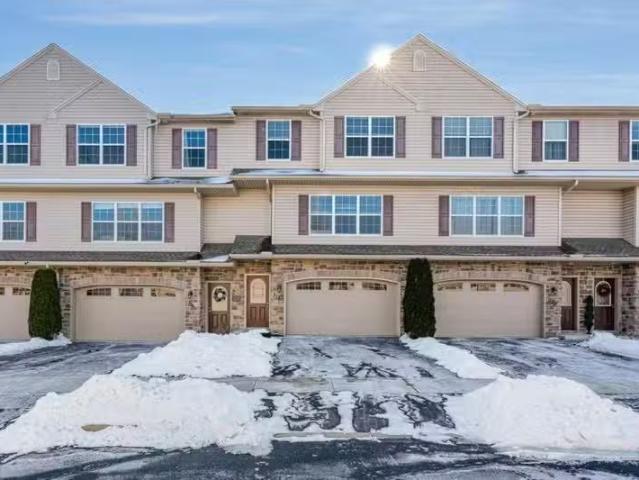 Condo for rent in Harrisburg