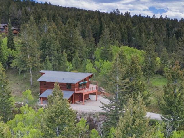 House for sale in Victor