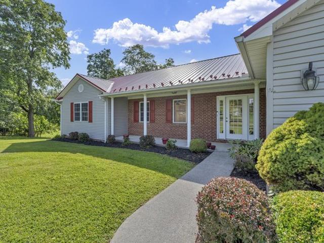 House for sale in West Virginia