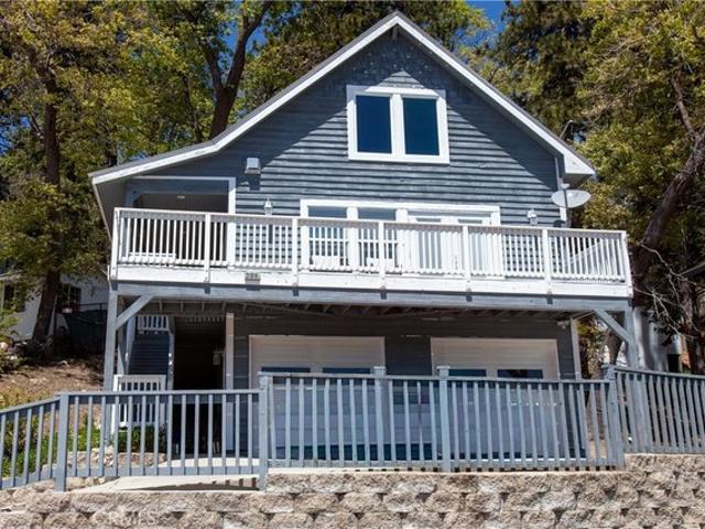 House for sale in Green Valley Lake, California