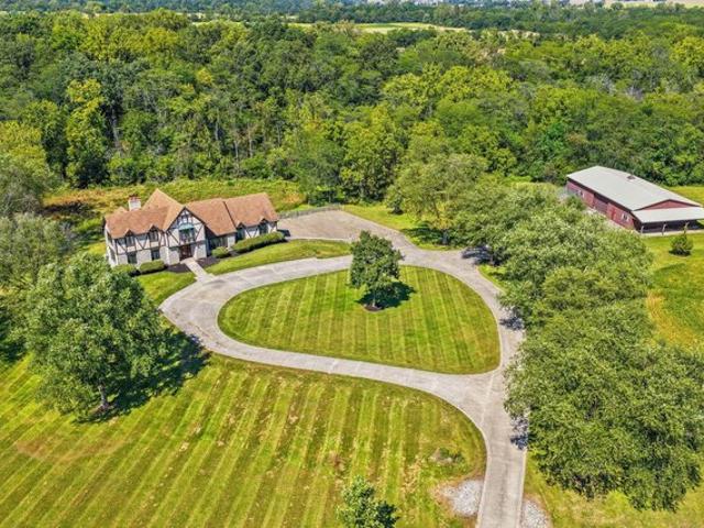 House for sale in Madison Lake, London