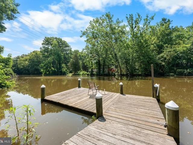 House for sale in Massey, Maryland