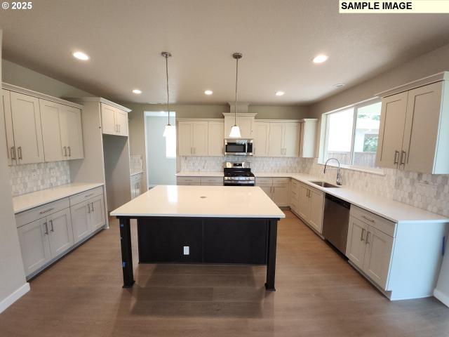 House for sale in Woodburn, Marion County