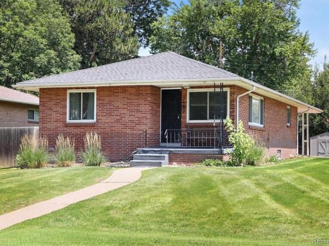 House for sale in Arapahoe, Colorado