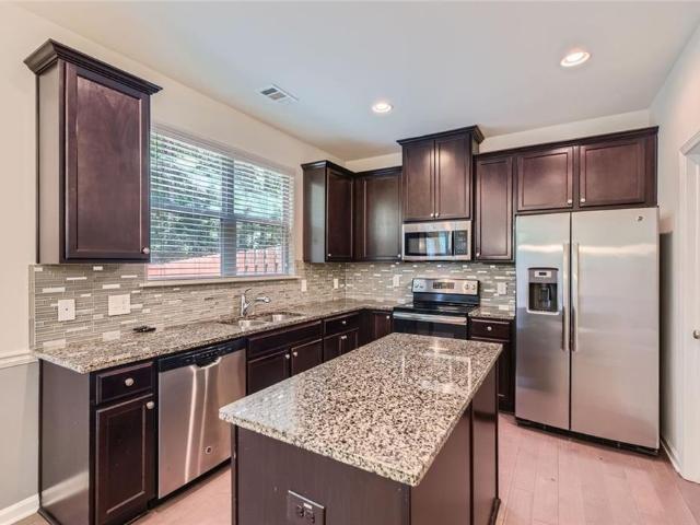 Townhouse for sale in Lithonia