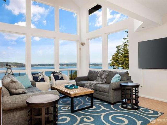House for sale in Langley, Washington