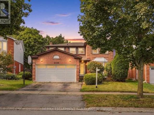 House for sale in Burlington, Ontario