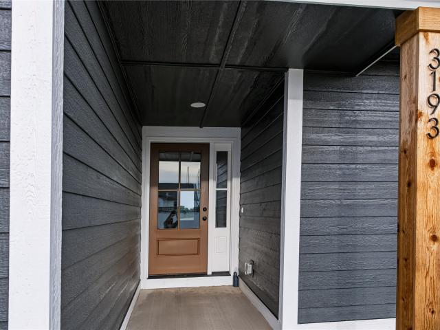 House for sale in Pella, Marion County