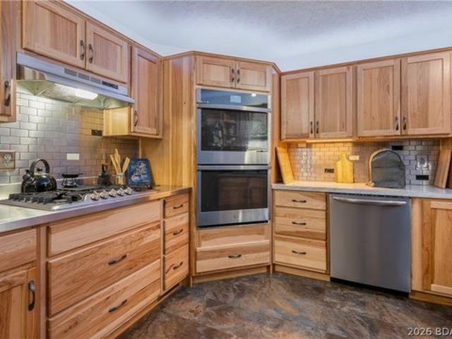 House for sale in Gravois Mills, Missouri