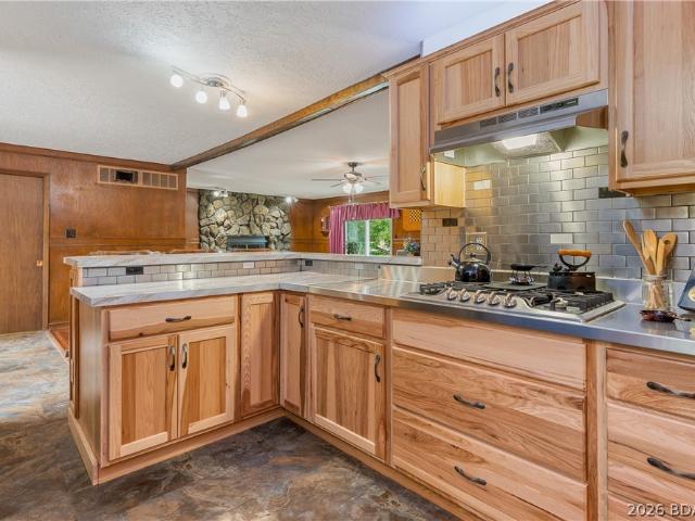 House for sale in Gravois Mills, Missouri