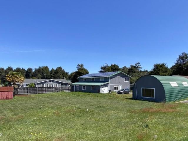 House for sale in Fort Bragg, California