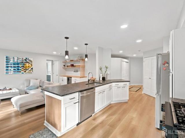 Condo for sale in Whispering Woods, South Brunswick