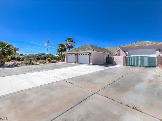House for sale in Logandale, Nevada