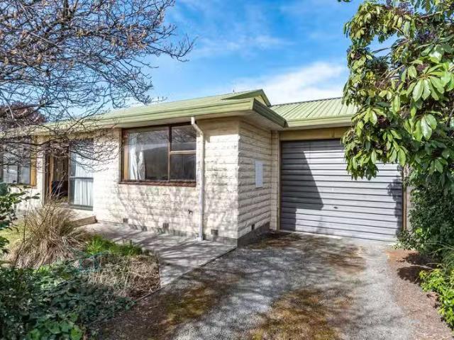 House for sale in Heathcote, Canterbury