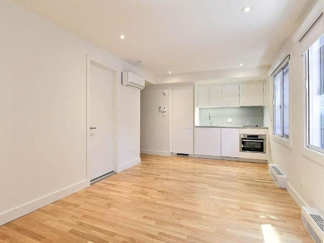 Apartment for rent in St. Leonard's, Quebec