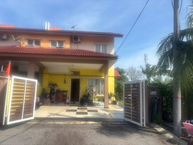 Terraced House for sale in Tanjong Sepat, Selangor
