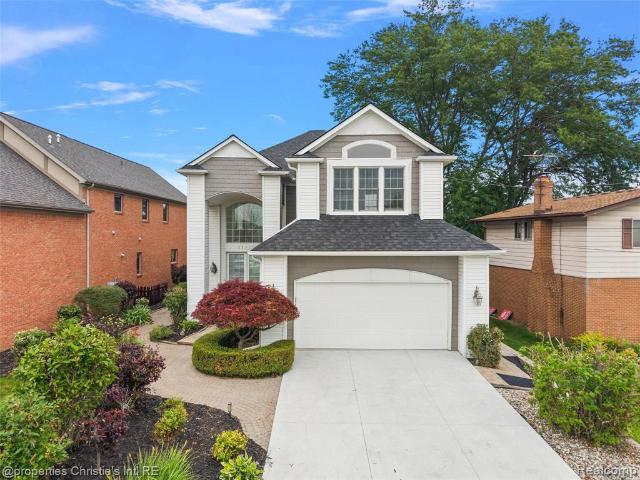 House for sale in Harrison Township, Michigan