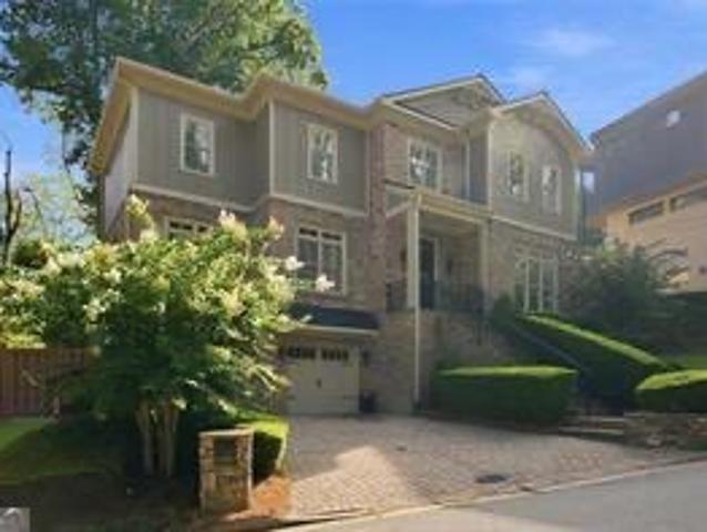 House for sale in Brookhaven, Georgia