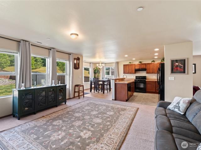 House for sale in Dupont, Washington