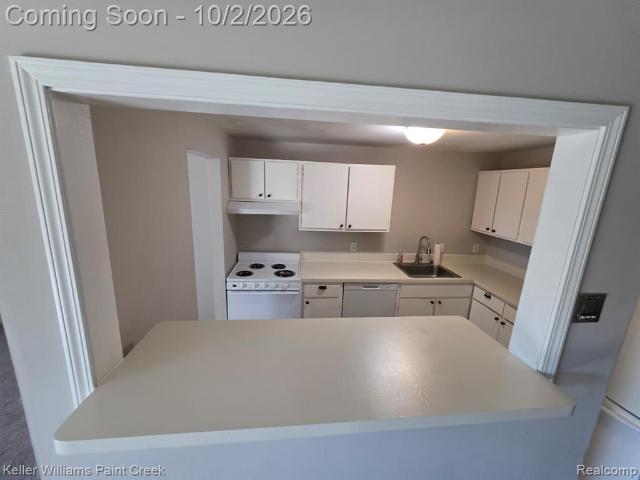 Condo for sale in Farmington Hills, Oakland County