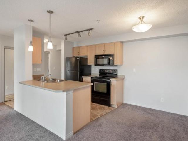 Condo for sale in Wedgewood, Alberta