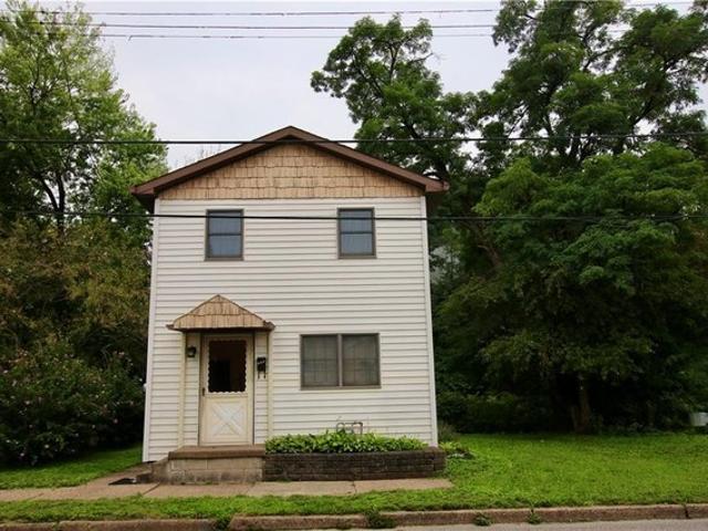 House for sale in Carnegie, Pennsylvania