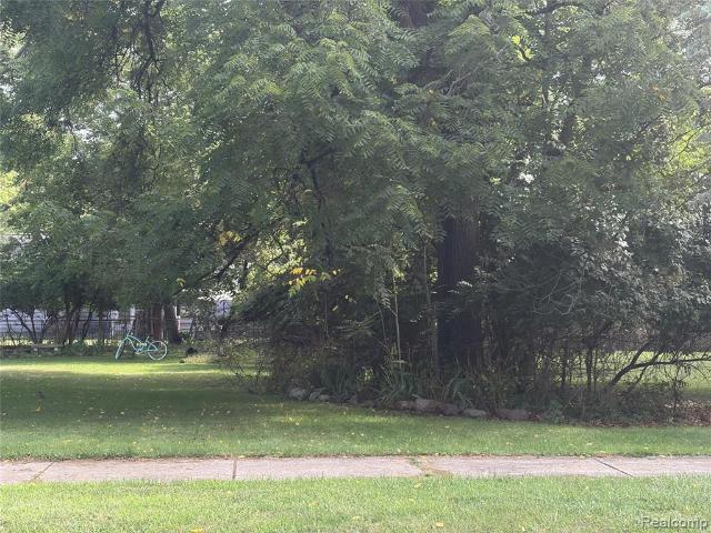 House for sale in Rochester, Michigan