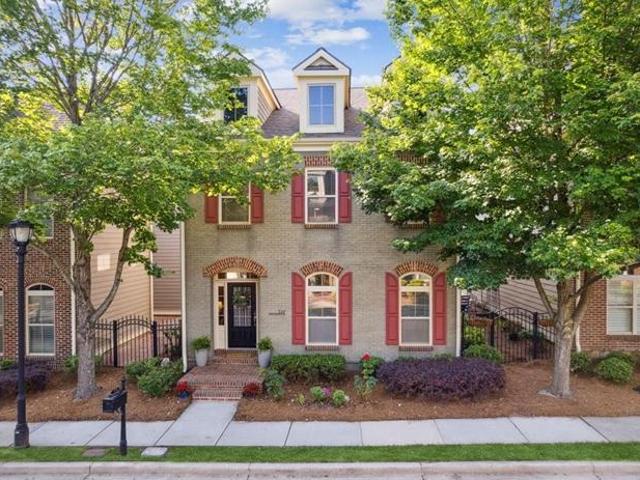 House for sale in Suwanee, Georgia