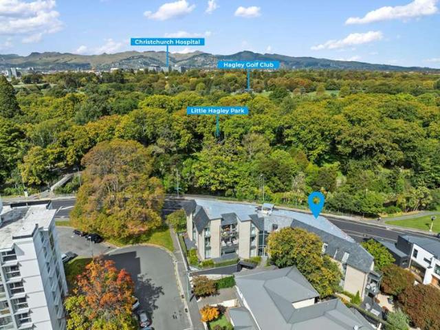 Apartment for sale in Merivale, Canterbury