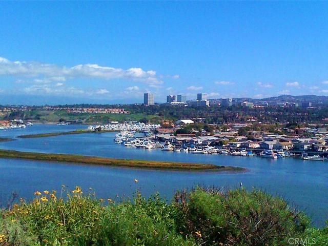 House for sale in Corona Del Mar, California