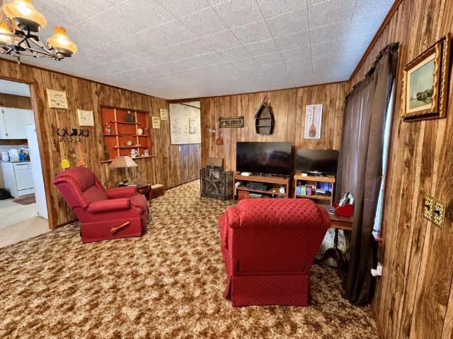 House for sale in Swan Lake, Hydro
