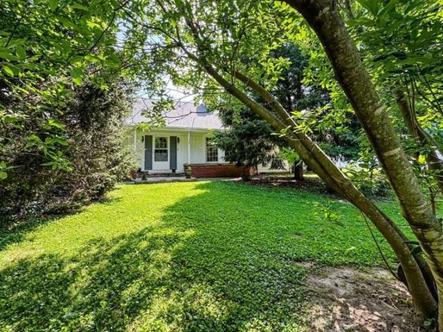 House for sale in Mount Carmel, Wabash County