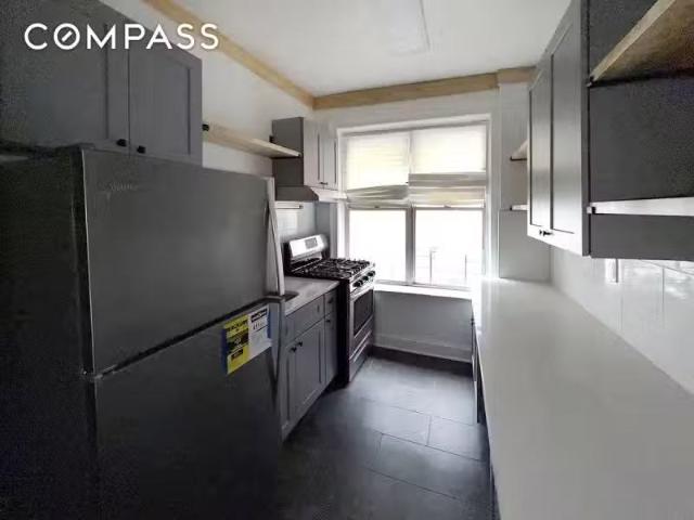 House for rent in Ridgewood
