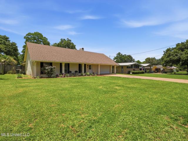 House for sale in Biloxi, Mississippi
