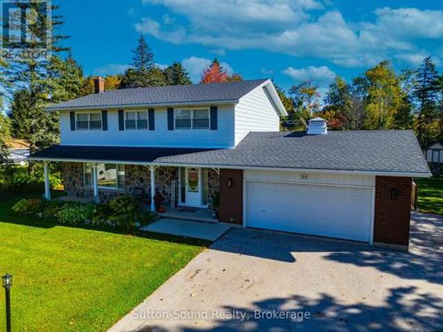 House for sale in Wiarton, Ontario