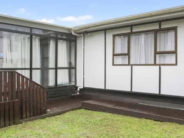 House for rent in Owhata, Oroua County