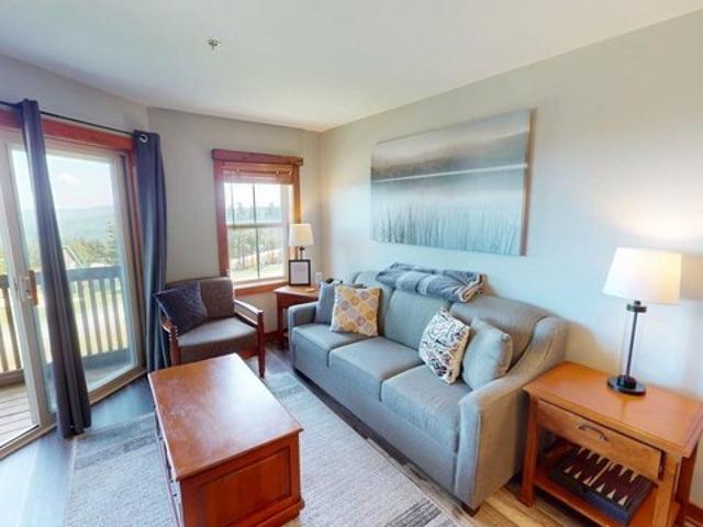 Condo for sale in Snowshoe, West Virginia