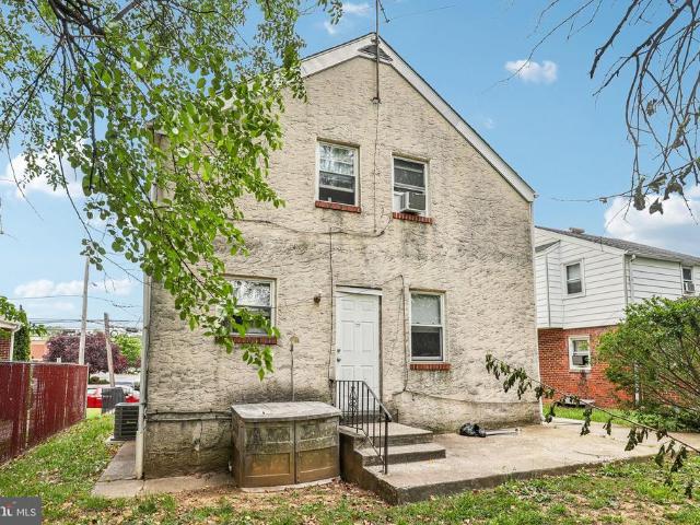 House for sale in Folsom, Ridley Township