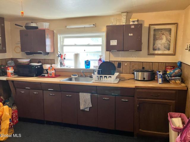 House for sale in Harpersfield, New York