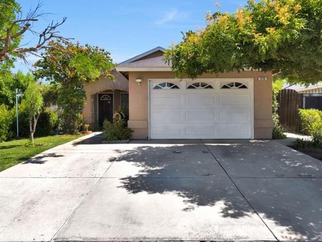 House for sale in Mendota, California
