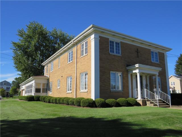 House for sale in Grove City, Mercer County