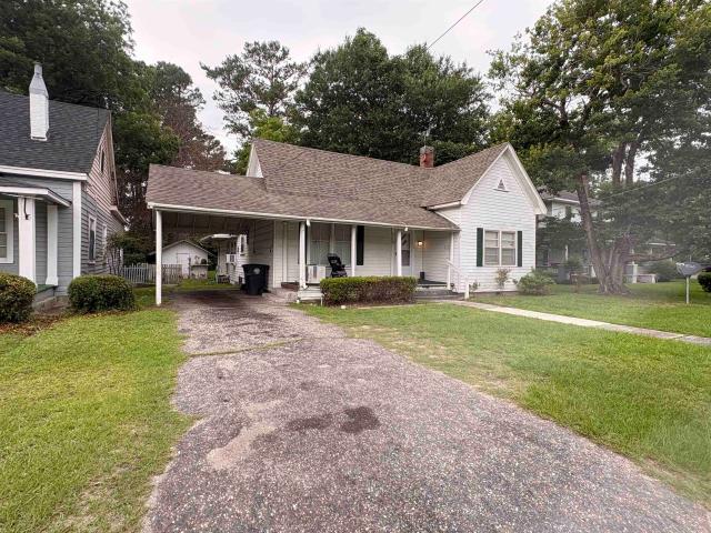 House for sale in Mullins, South Carolina